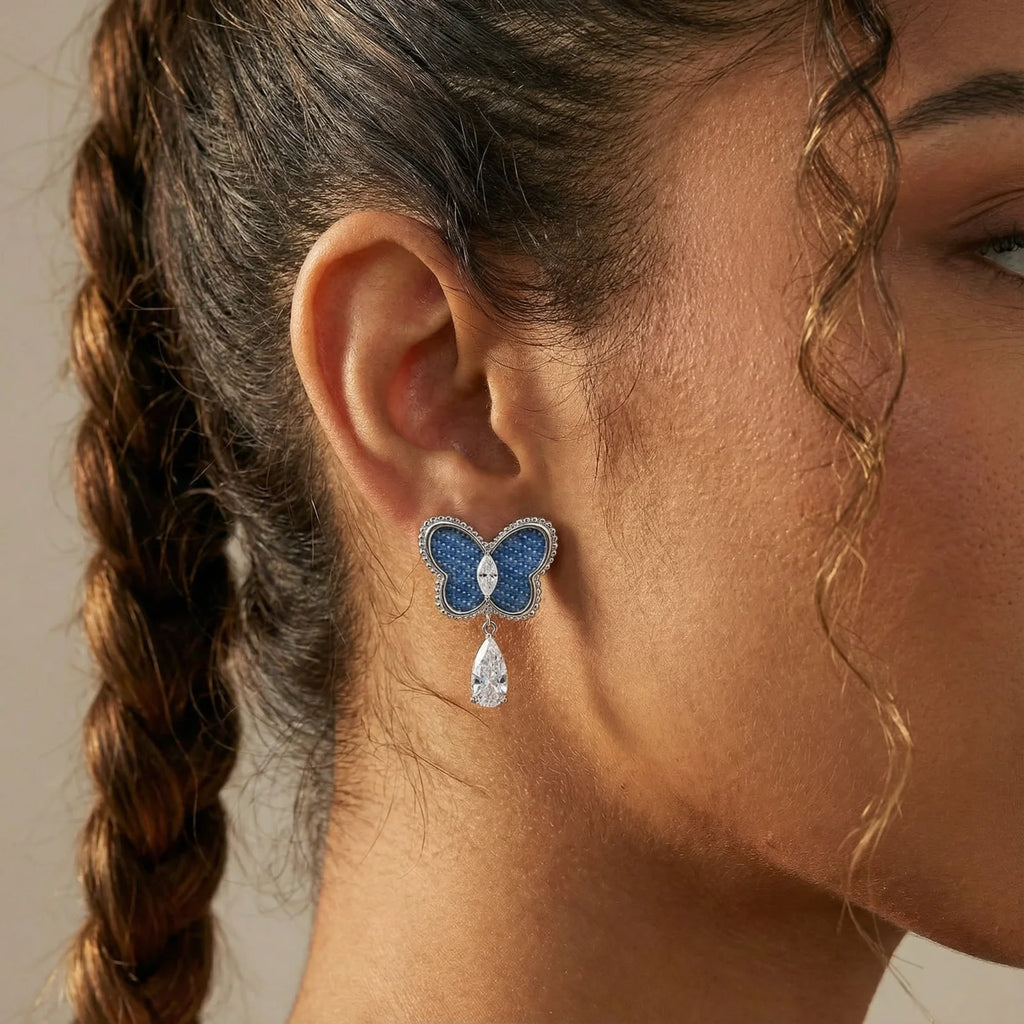 Gouttes papillon bleu électrique