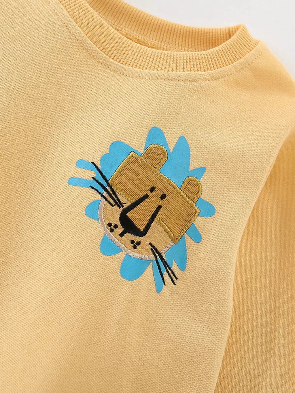 413d8115ca9e46b0ab1eab105a829bd5-Max-Origin